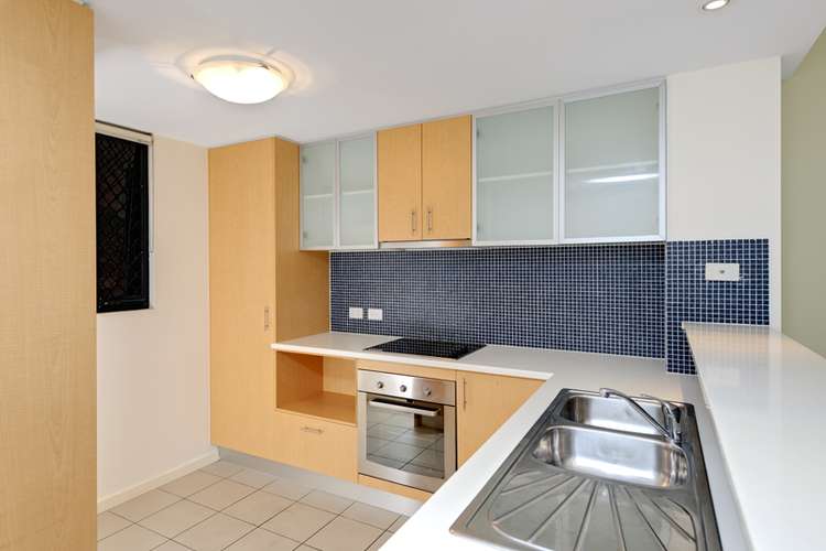 Third view of Homely apartment listing, 38 Brougham St, Fairfield QLD 4103