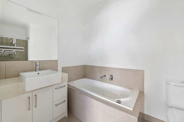 Fourth view of Homely unit listing, 2/6-8 Crows Road, Belmont VIC 3216