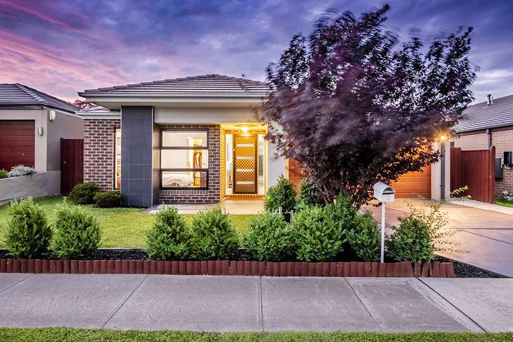 Main view of Homely house listing, 8 Mimica Avenue, Lyndhurst VIC 3975