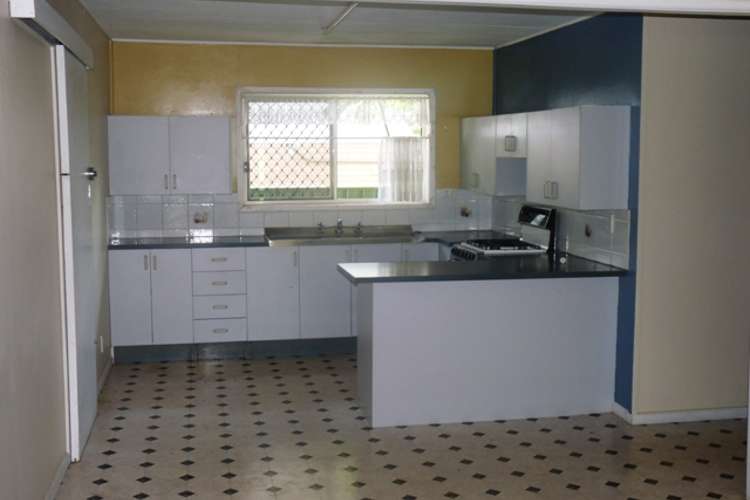 Third view of Homely unit listing, 1/40 Burn Street, Camp Hill QLD 4152