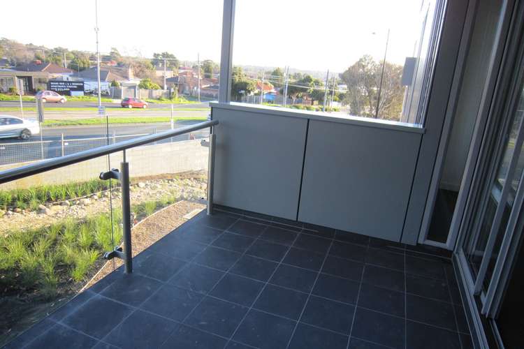 Fifth view of Homely apartment listing, 9/2 Yarra Bing Crescent, Burwood VIC 3125