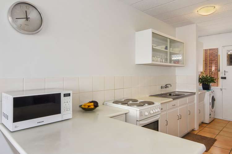 Fifth view of Homely unit listing, 5/30 Powell Crescent, Coolangatta QLD 4225