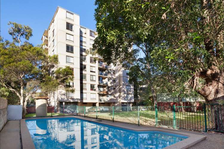 Fourth view of Homely apartment listing, 6E/39-41 Penkivil Street, Bondi NSW 2026