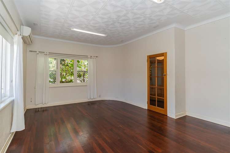 Fourth view of Homely house listing, 4 Lee Avenue, Hilton WA 6163