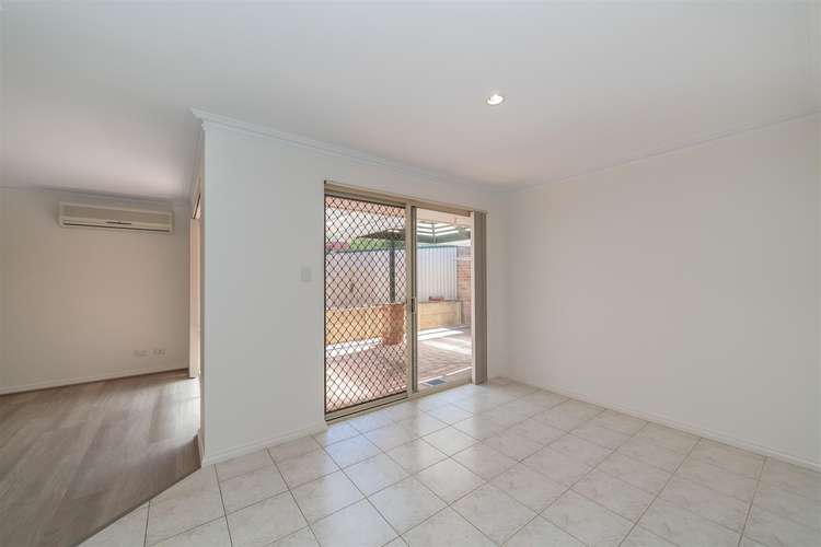 Fifth view of Homely unit listing, 2/36 Foss Street, Bicton WA 6157