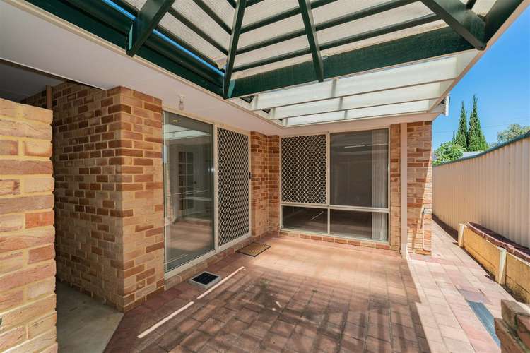 Sixth view of Homely unit listing, 2/36 Foss Street, Bicton WA 6157