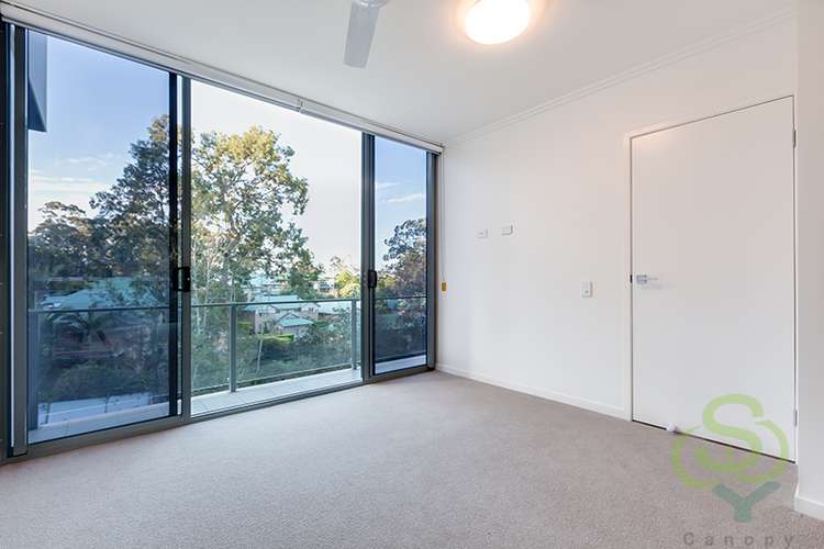 Second view of Homely apartment listing, 390 Simpsons Rd, Bardon QLD 4065