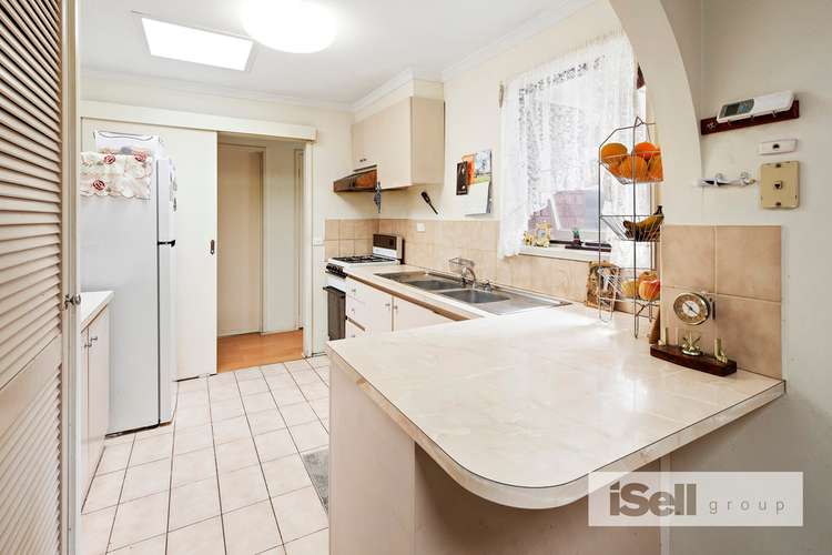 Main view of Homely unit listing, 1/5 Nullawil Street, Springvale VIC 3171