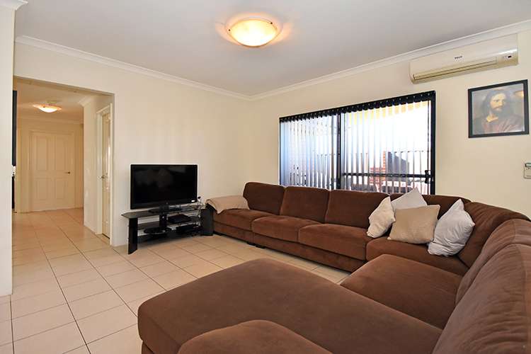 Sixth view of Homely house listing, 1/10 Dulegal Way, Aveley WA 6069