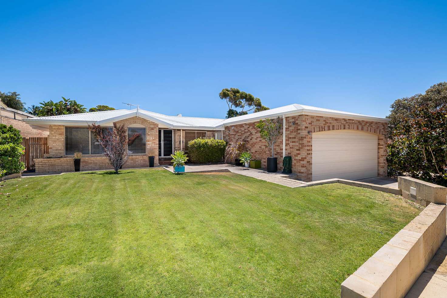 Main view of Homely house listing, 15 Drinan Place, Hillarys WA 6025