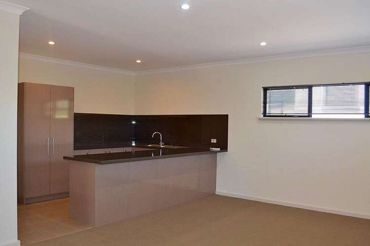 Fifth view of Homely house listing, 1B/39 Arnold Court, Kardinya WA 6163