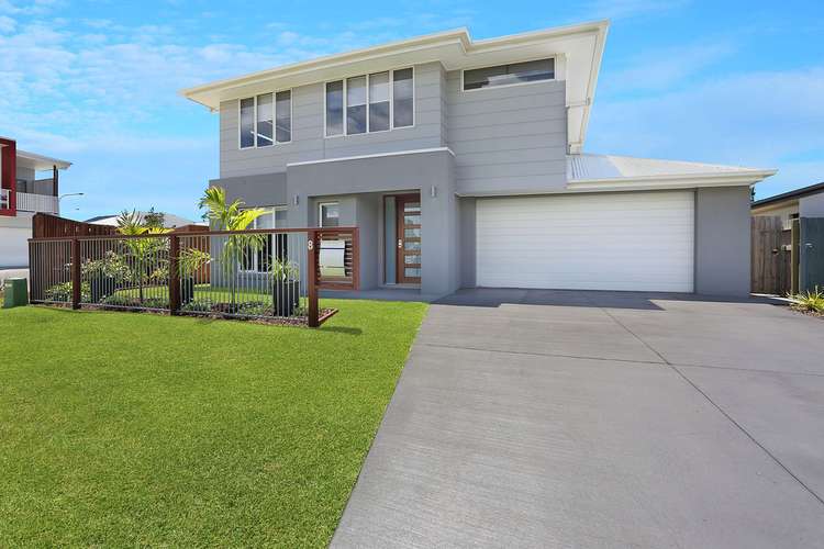 Second view of Homely house listing, 8 Endurance Place, Birtinya QLD 4575