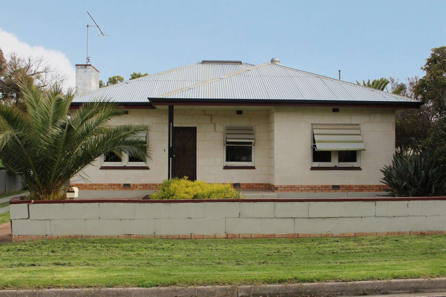 Main view of Homely house listing, 33 Tatiara Terrace, Bordertown SA 5268