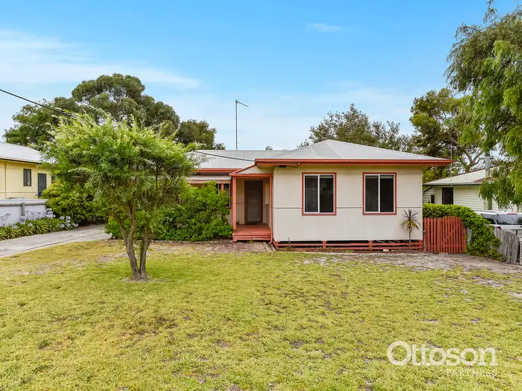 13 Corriedale Street
