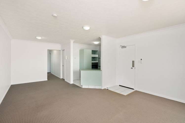 Fourth view of Homely unit listing, 7/5-7 Ocean St, Coolangatta QLD 4225