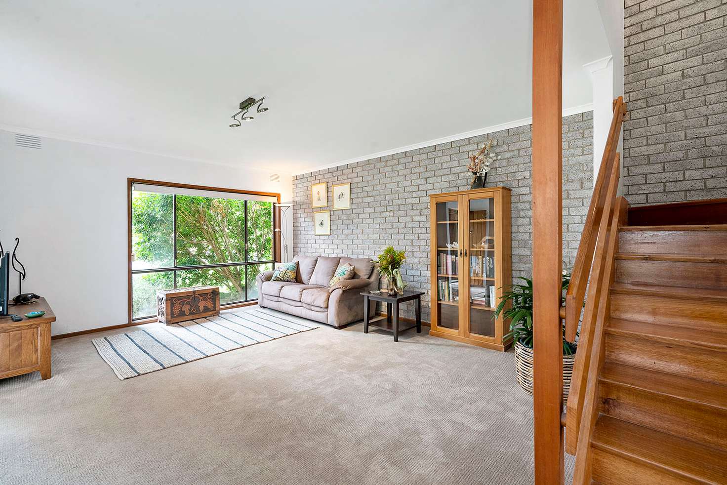 Main view of Homely townhouse listing, 19 Woodland Drive, Cheltenham VIC 3192
