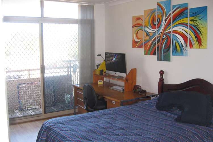 Fifth view of Homely apartment listing, 4/275 Lyons road, Russell Lea NSW 2046