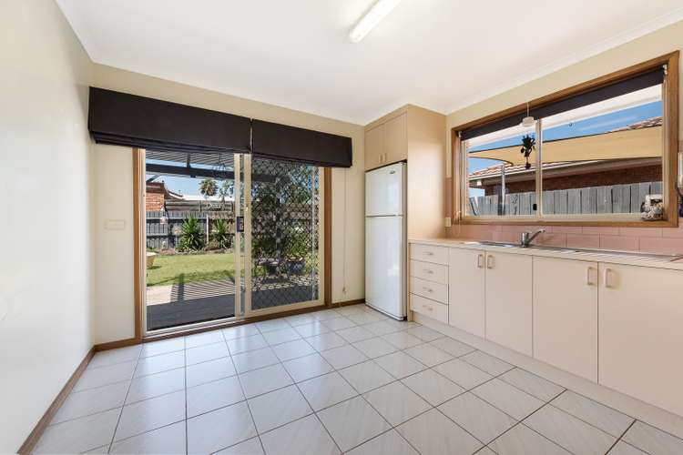 Fifth view of Homely house listing, 2/15 Bernard Court, Lara VIC 3212