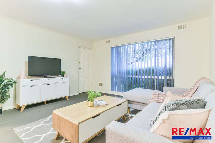 Sixth view of Homely apartment listing, 1B/11 Wilson Crescent, Wembley Downs WA 6019