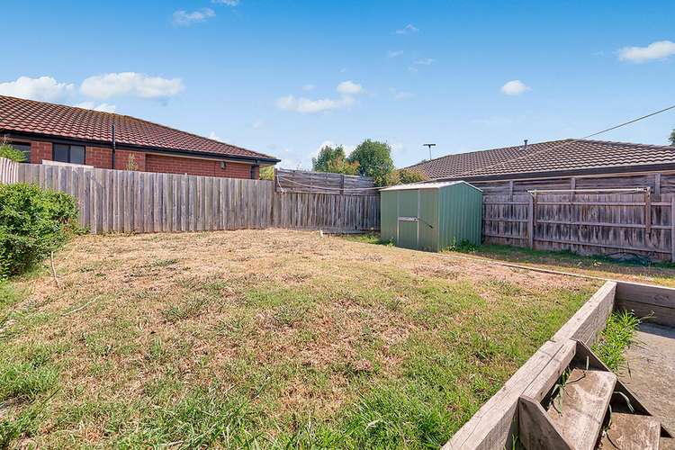 Fifth view of Homely house listing, 8 Sharyn Street, Cranbourne West VIC 3977
