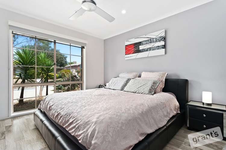 Fifth view of Homely house listing, 1 Edsall Close, Hampton Park VIC 3976