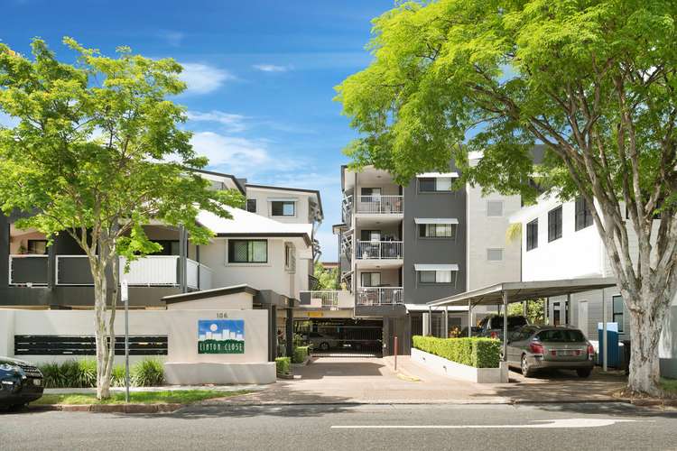 Second view of Homely apartment listing, 11/106 Linton Street, Kangaroo Point QLD 4169