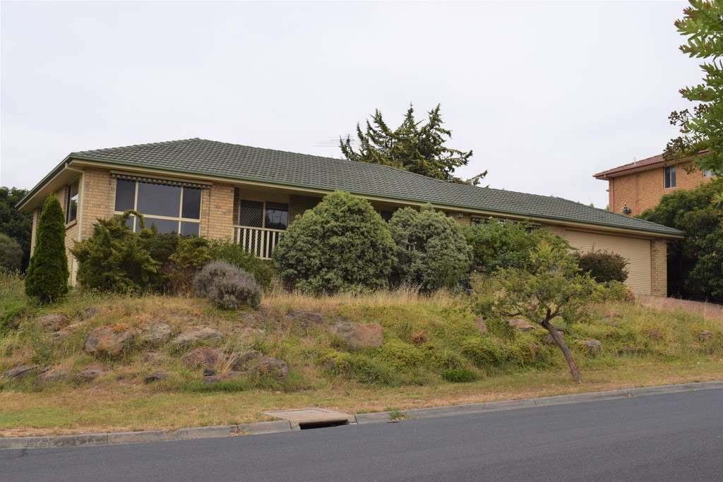 Main view of Homely house listing, 2 OFFICER COURT, Sunbury VIC 3429