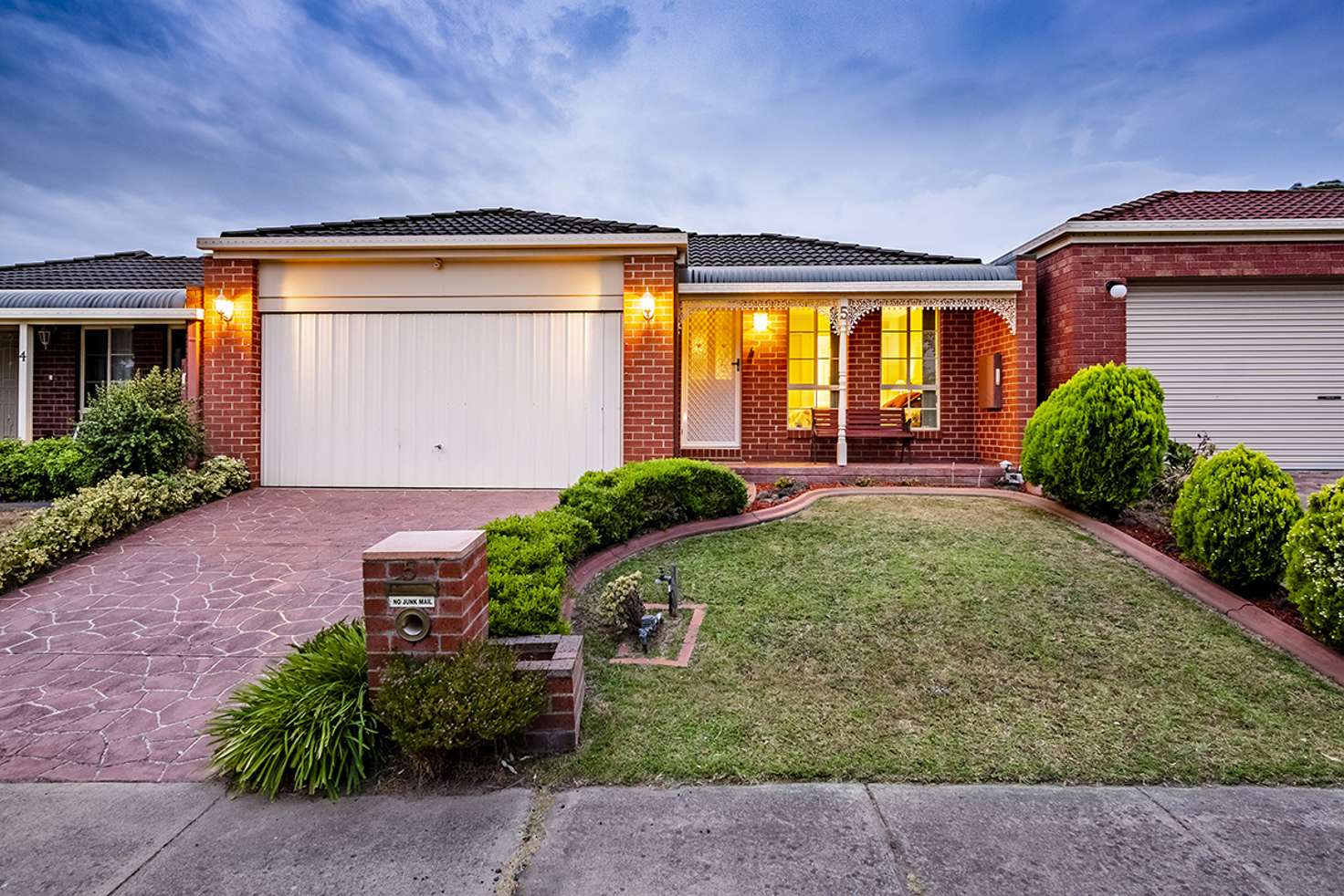 Main view of Homely house listing, 5 The Eyrie, Hampton Park VIC 3976