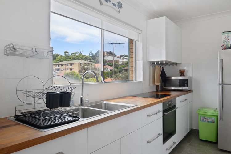 Third view of Homely apartment listing, 4/6 Hill Street, Coogee NSW 2034