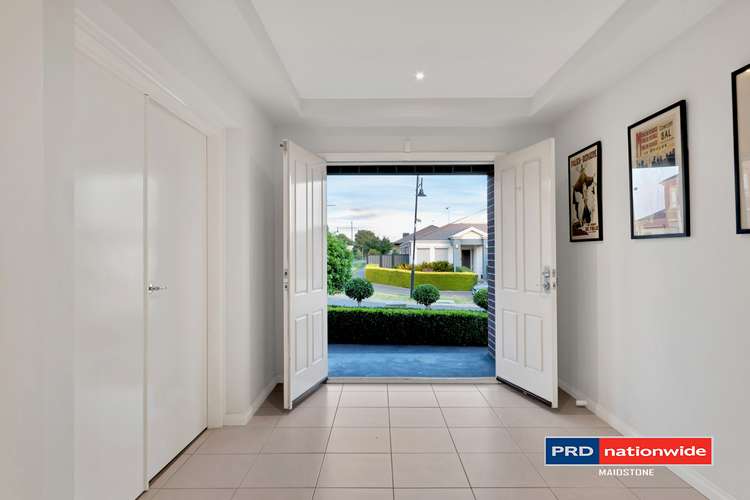 Second view of Homely house listing, 15 Pendragon Crescent, Derrimut VIC 3026