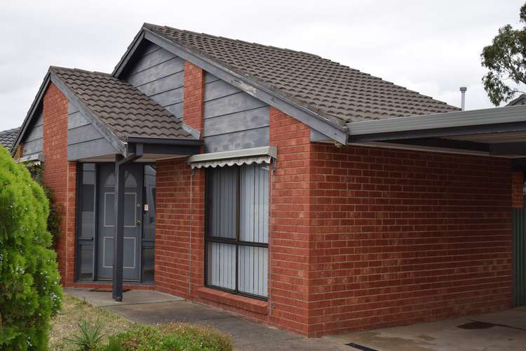 Second view of Homely house listing, 8 MANNING COURT, Sunbury VIC 3429