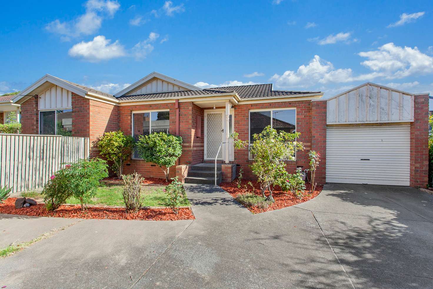 Main view of Homely unit listing, 2/9 Morton Street, Clayton VIC 3168