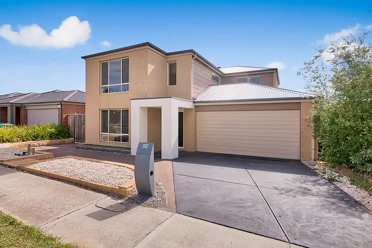 32 Bayley Place, Cranbourne West VIC 3977