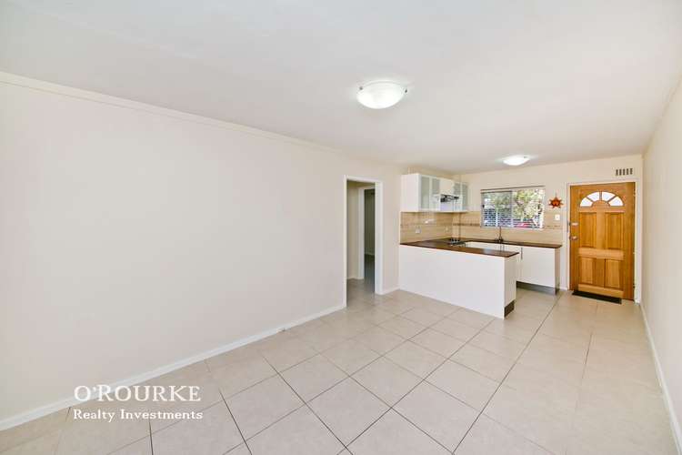 Fourth view of Homely unit listing, 5/178 Elliot Road, Scarborough WA 6019