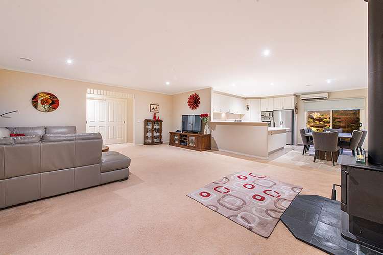 Fifth view of Homely house listing, 18 Portrush Terrace, Cranbourne VIC 3977