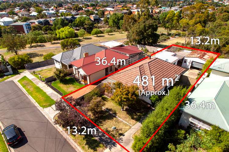 Main view of Homely house listing, 10 Lyttle Avenue, Essendon VIC 3040