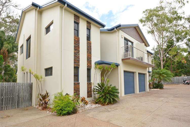 Main view of Homely unit listing, Unit 9, 243 Torquay Terrace, Torquay QLD 4655