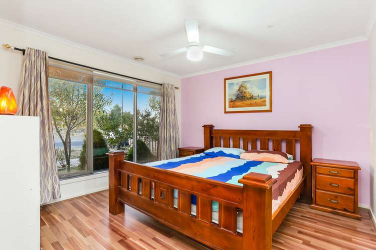 Fifth view of Homely house listing, 8 Edenvale Blvd, Wollert VIC 3750