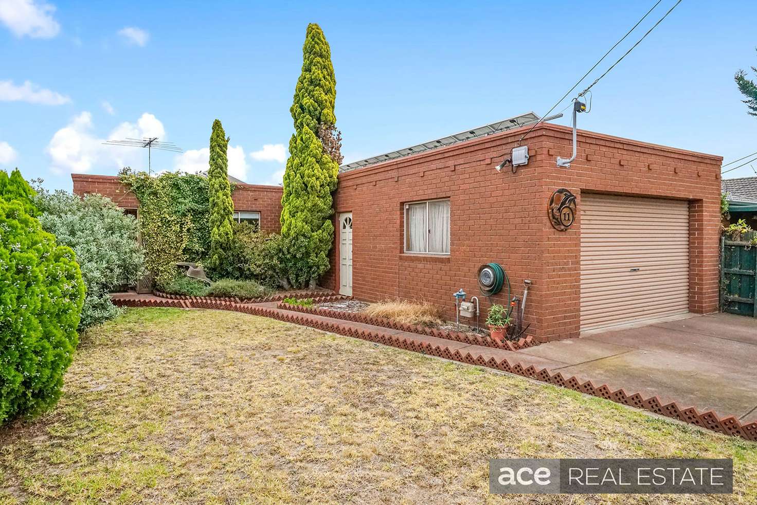 Main view of Homely house listing, 11 Farrant court, Altona Meadows VIC 3028