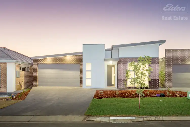 34 Zealie Bend, Googong NSW 2620