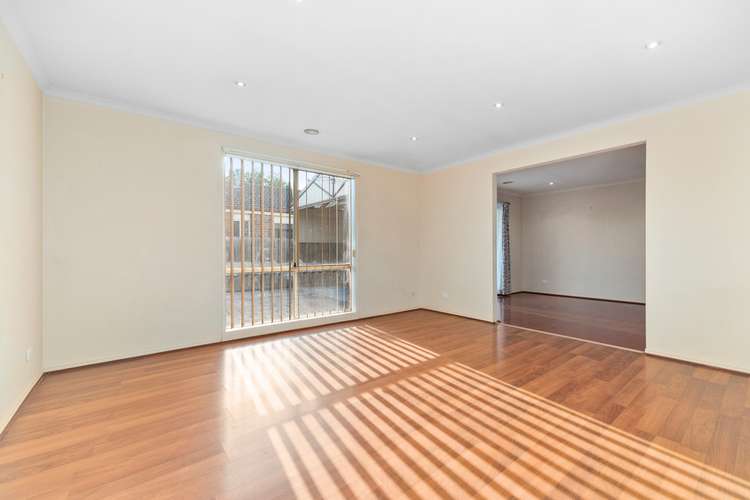 Fifth view of Homely house listing, 7 Bookham Way, Cranbourne West VIC 3977
