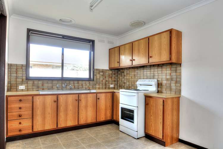 Second view of Homely unit listing, 8/14 Gipps Avenue, Mordialloc VIC 3195