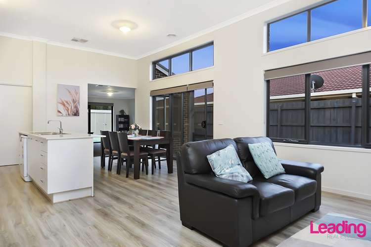 Third view of Homely house listing, 25 Peterhouse Court, Sunbury VIC 3429