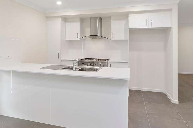 Second view of Homely house listing, 7 Lillias Street, Walloon QLD 4306