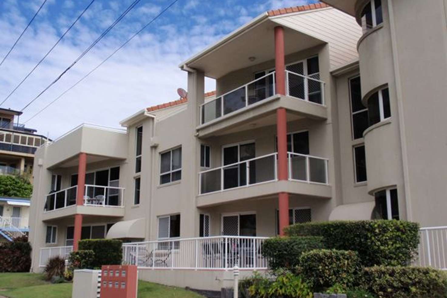 Main view of Homely unit listing, 2/20 Marine Parade, Coolangatta QLD 4225