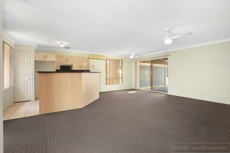 Third view of Homely house listing, 2/64 Lawson Avenue, Beresfield NSW 2322