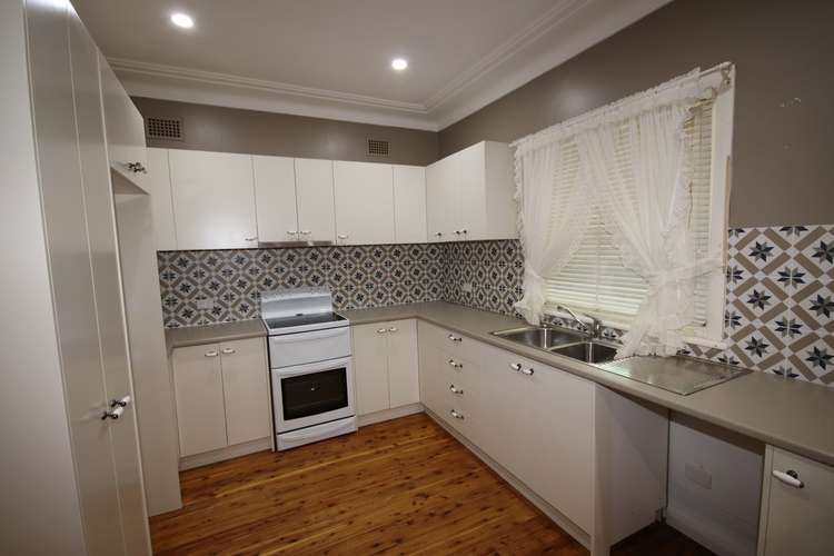 Second view of Homely house listing, 2 Eldon Street, Aberdeen NSW 2336