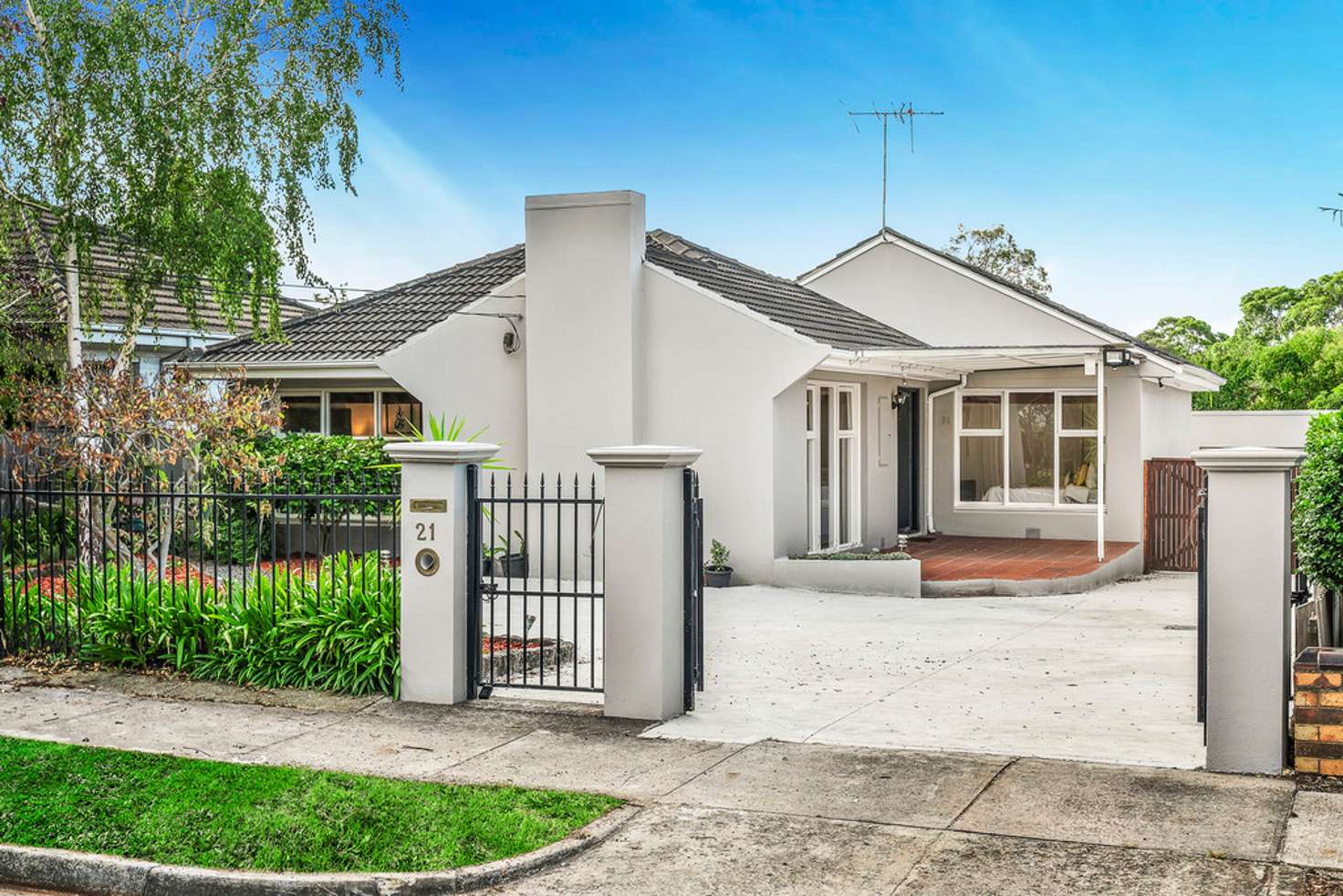 Main view of Homely house listing, 21 Brazeel Street, Blackburn South VIC 3130