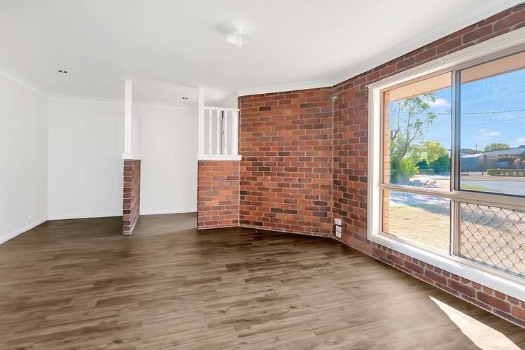 Second view of Homely house listing, 7 Alfred Place, Flinders View QLD 4305