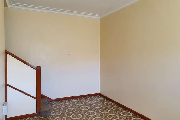 Fourth view of Homely unit listing, 1/43 Yellagong Street, West Wollongong NSW 2500